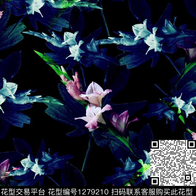 guan116.jpg - 1279210 - 花卉 黑底花卉 深色 - 数码印花花型 － 女装花型设计 － 瓦栏