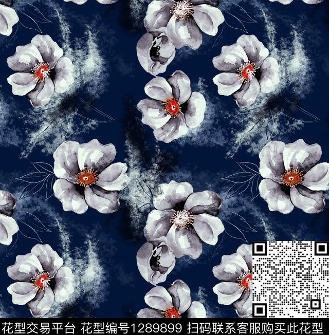 guan264.jpg - 1289899 - 水彩 花卉 老蓝底 - 数码印花花型 － 女装花型设计 － 瓦栏