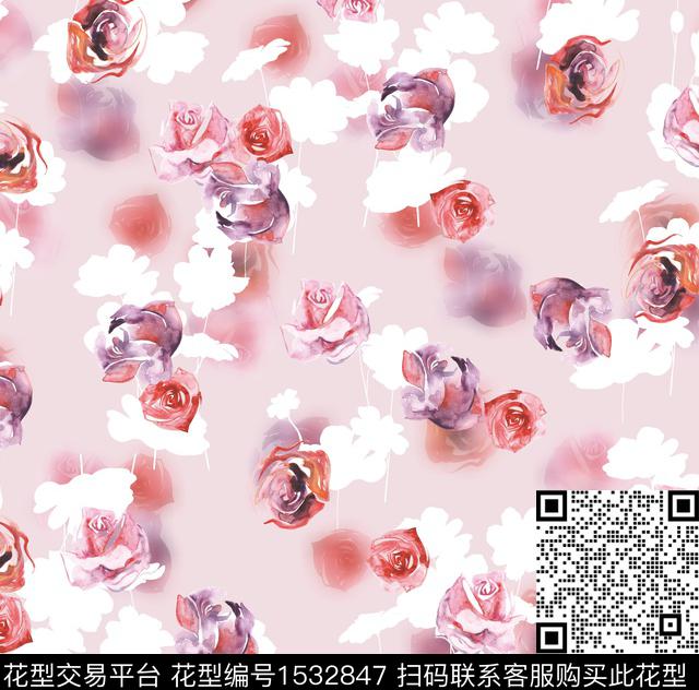 女装花卉连衣裙数码印花花型下载（图片编号: 1532847） - 瓦栏（Walan）