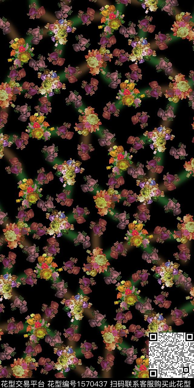 花卉黑底花卉中老年女装数码印花花型下载（图片编号: 1570437） - 瓦栏（Walan）