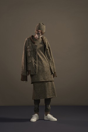 20_Undercover_original_und_aw17_020.jpg
