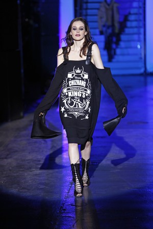 06_Chi_Zhang_original_chzh_ny_aw17_006.jpg