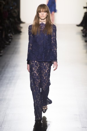 17_Tadashi_Shoji_original_tds_ny_aw17_034.jpg