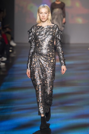35_Vivienne_Tam_original_tam_ny_aw17_104.jpg