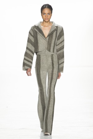 26_Son_Jung_Wan_original_sjw_ny_aw17_51.jpg