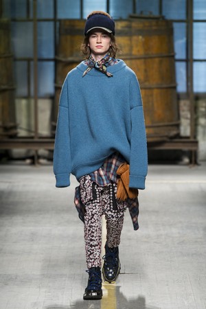 08_DSquared2_original_dsq_mln_aw17_024.jpg