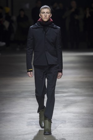 39_Kenzo_original_knz_prs_aw17_117.jpg