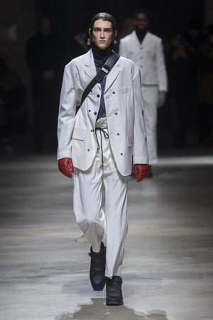 31_Kenzo_original_knz_prs_aw17_092.jpg