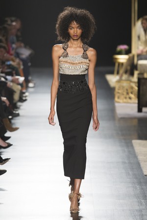 15_Badgley_Mischka_original_mch_ny_aw17_043.jpg