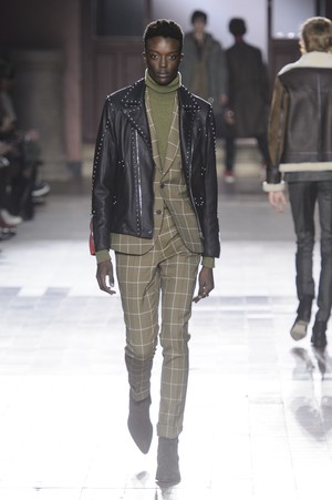 10_Paul_Smith_original_smi_prs_aw17_029.jpg