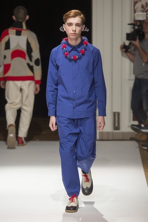 07_Henrik_Vibskov_original_vbk_aw17_019.jpg