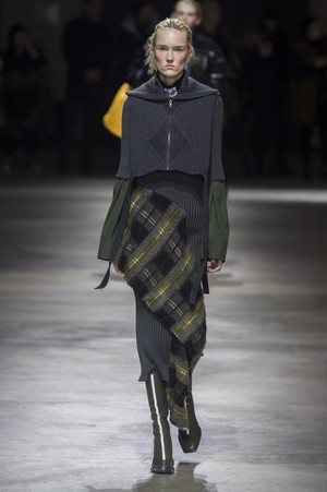 68_Kenzo_original_knz_prs_aw17_203.jpg