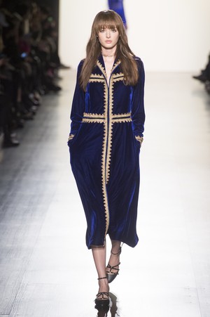 28_Tadashi_Shoji_original_tds_ny_aw17_056.jpg