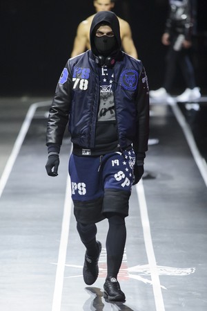 22_Plein_Sport_original_ppls_mln_aw17_046.jpg