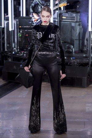 01_Philipp_Plein_original_ppl_ny_aw17_001.jpg