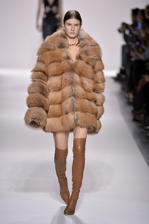 26_Jonathan_Simkhai_original_jsim_ny_aw17_051.jpg