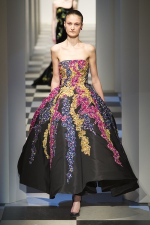 28_Oscar_de_la_Renta_original_osc_ny_aw17_082.jpg