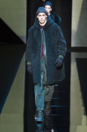 51_Giorgio_Armani_original_arm_mln_aw17_153.jpg