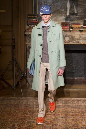 25_Valentino_original_val_prs_aw17_073.jpg