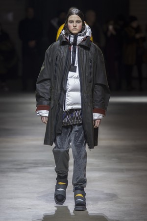 27_Kenzo_original_knz_prs_aw17_080.jpg