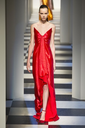 13_Oscar_de_la_Renta_original_osc_ny_aw17_037.jpg