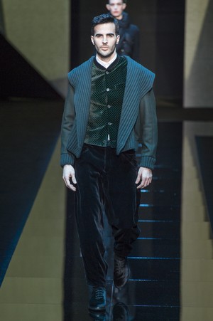 47_Giorgio_Armani_original_arm_mln_aw17_141.jpg