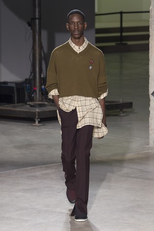 14_Lanvin_original_lvn_prs_aw17_040.jpg