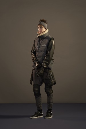 25_Undercover_original_und_aw17_025.jpg