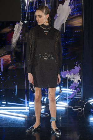 18_Yuna_Yang_original_yuna_ny_aw17_35.jpg