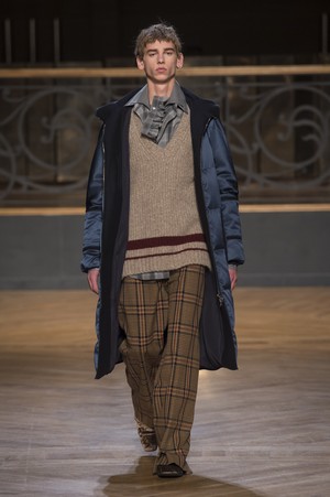 31_Wooyoungmi_original_wym_aw17_062.jpg