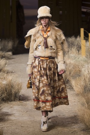 01_Coach_original_coa_ny_aw17_002.jpg