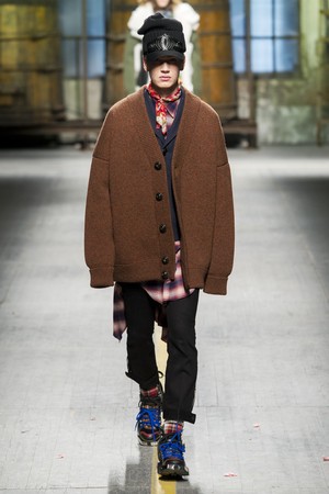 02_DSquared2_original_dsq_mln_aw17_006.jpg