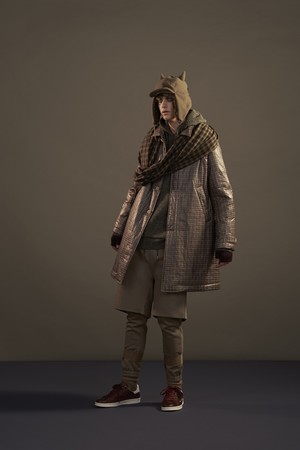 38_Undercover_original_und_aw17_038.jpg