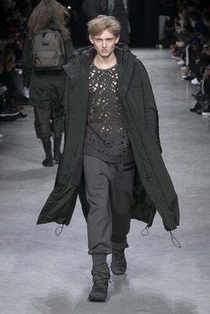 18_Y-3_original_oto_prs_aw17_052.jpg