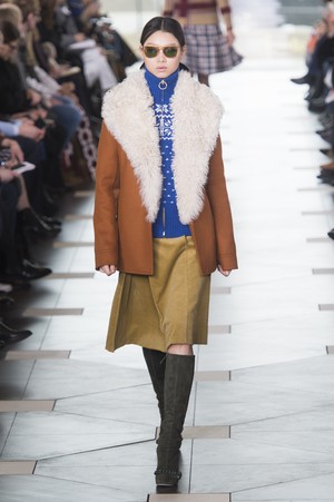13_Tory_Burch_original_tbr_ny_aw17_039.jpg