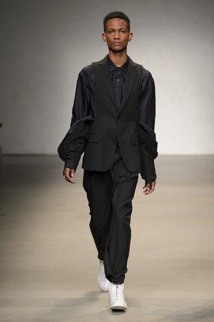 14_Yoshio_Kubo_original_pro_mln_aw17_029.jpg