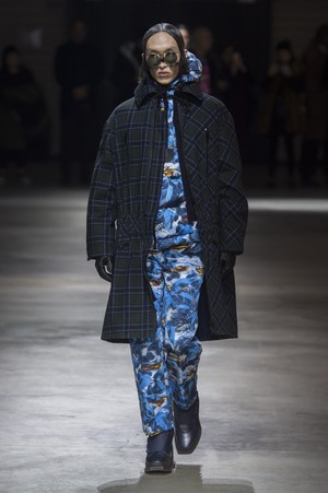 19_Kenzo_original_knz_prs_aw17_056.jpg