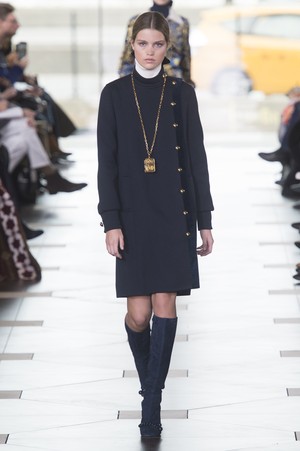 27_Tory_Burch_original_tbr_ny_aw17_080.jpg