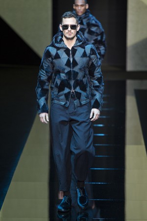 62_Giorgio_Armani_original_arm_mln_aw17_186.jpg