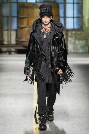 41_DSquared2_original_dsq_mln_aw17_123.jpg