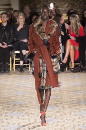01_Christian_Siriano_original_sno_ny_aw17_001.jpg