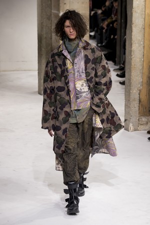34_Yohji_Yamamoto_original_yam_prs_aw17_100.jpg