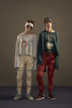 43_Undercover_original_und_aw17_043.jpg