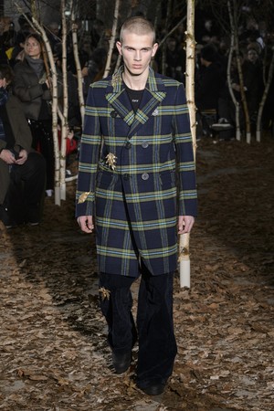 21_Off-White_original_offw_aw17_041.jpg
