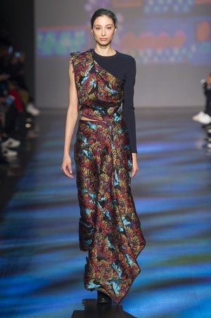 39_Vivienne_Tam_original_tam_ny_aw17_116.jpg