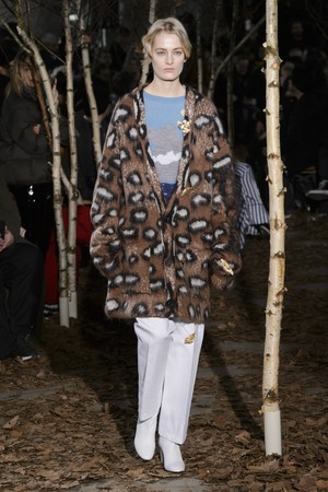 06_Off-White_original_offw_aw17_011.jpg
