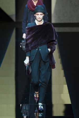 55_Giorgio_Armani_original_arm_mln_aw17_165.jpg