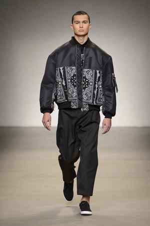 02_Yoshio_Kubo_original_pro_mln_aw17_005.jpg