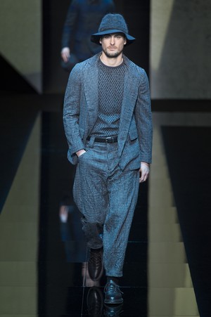 10_Giorgio_Armani_original_arm_mln_aw17_030.jpg