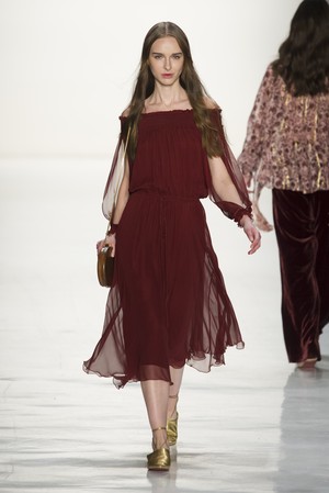 09_Erin_Fetherston_original_fhn_ny_aw17_017.jpg